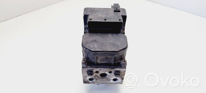 Volkswagen PASSAT B5 ABS bloks 8E0614111