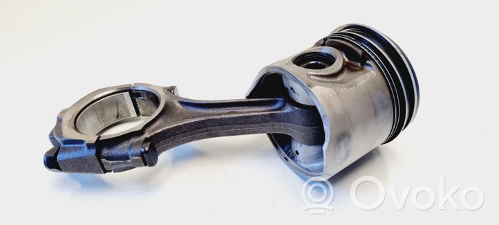 Ford Transit Piston with connecting rod EJ411019217