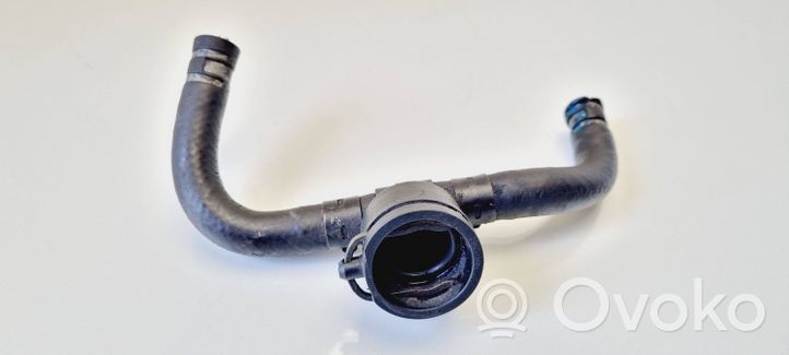 Volkswagen PASSAT B6 Tuyau d'alimentation conduite de carburant 03G130308N