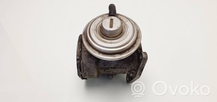 Mercedes-Benz C W203 EGR-venttiili A6110900754