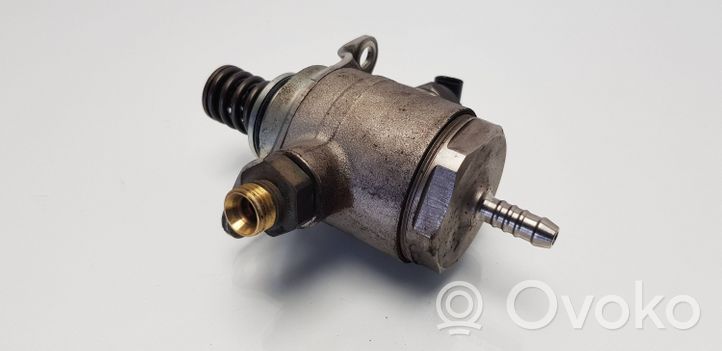 Volkswagen Polo V 6R Fuel injection high pressure pump 06J127025E