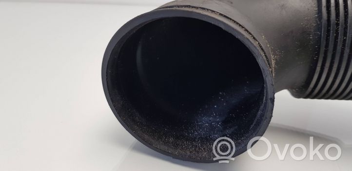 Mercedes-Benz E W210 Tube d'admission d'air A6110940208