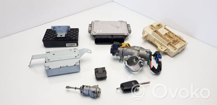 KIA Ceed Kit centralina motore ECU e serratura 391152A510