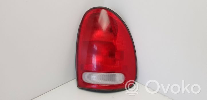 Chrysler Voyager Luci posteriori 4576362