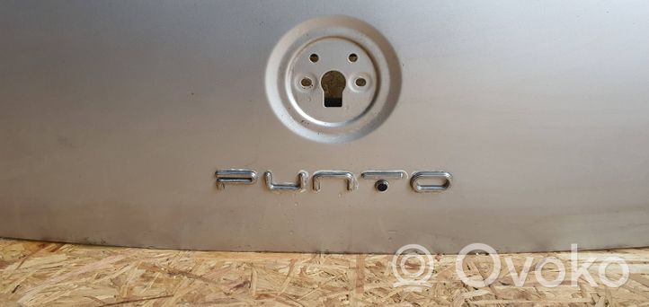 Fiat Punto (199) Tylna klapa bagażnika 