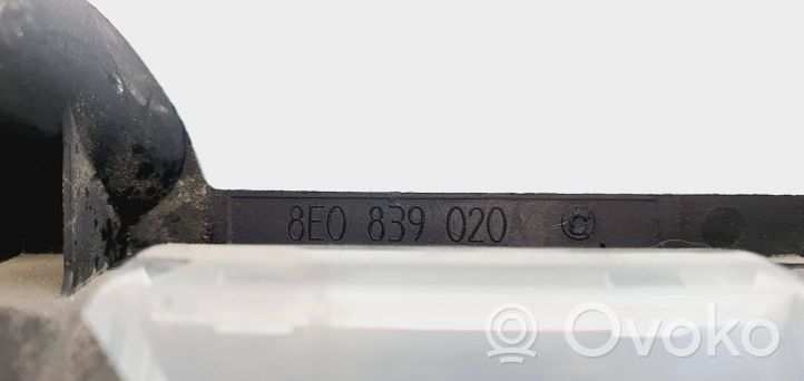 Audi A4 S4 B7 8E 8H Rear door interior handle 8E0839020