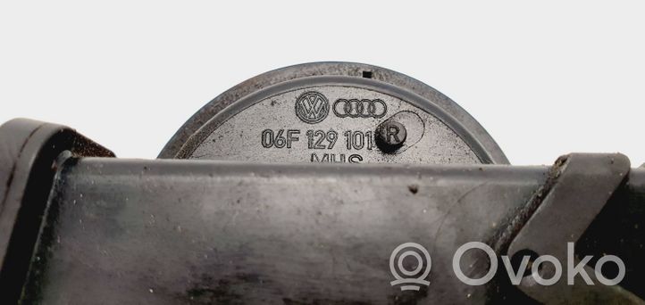 Audi A4 S4 B7 8E 8H Soupape de reniflard 06F129101R