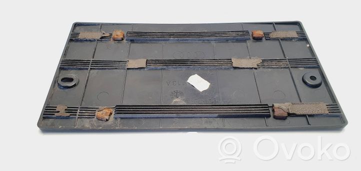 Audi A4 S4 B7 8E 8H Number Plate Surrounds Holder Frame 8E0827113A