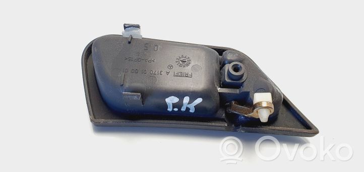 Mercedes-Benz C W203 Maniglia interna per portiera anteriore A3170010001