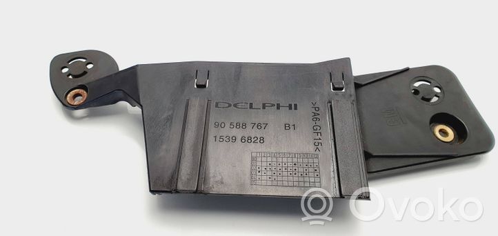 Opel Zafira A Altra parte del vano motore 90588767