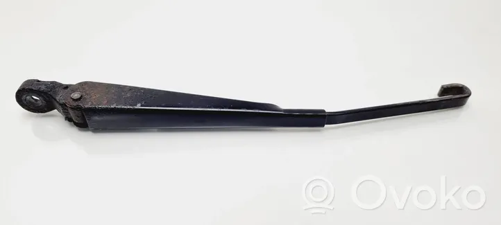 Volvo S40, V40 Rear wiper blade arm 37543