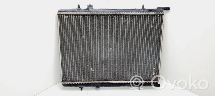 Peugeot Partner Radiateur de refroidissement 9653692180