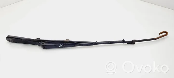 Nissan Primastar Ramię wycieraczki szyby przedniej / czołowej 280005697B