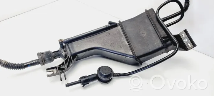 Volkswagen PASSAT B5.5 Active carbon filter fuel vapour canister 3B0201803C