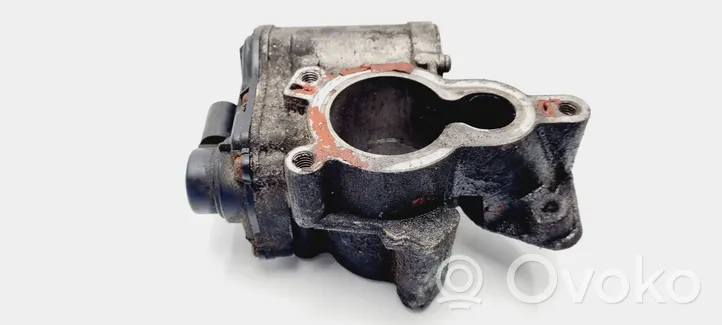 Nissan Primastar Zawór EGR 8200327011