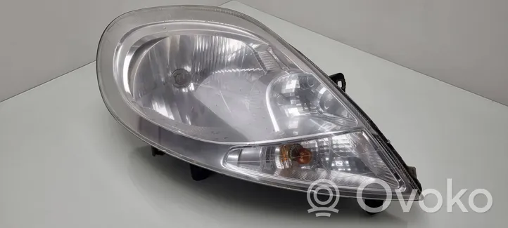 Nissan Primastar Headlight/headlamp 8200701356