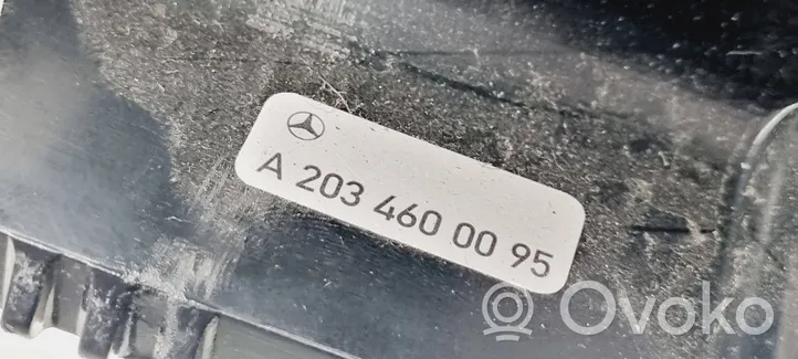 Mercedes-Benz C W203 Ohjauspyörän pylvään verhoilu A2034600095