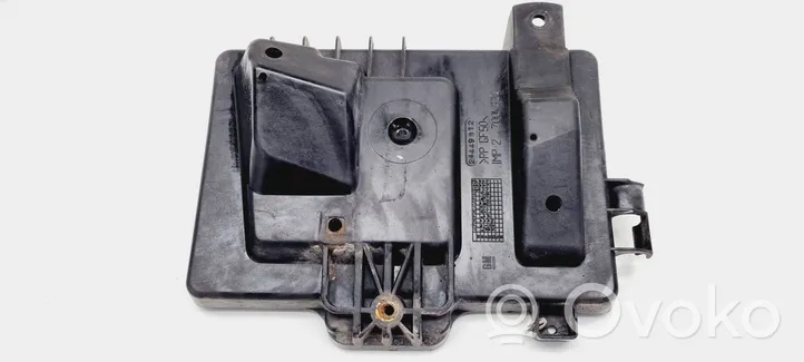 Opel Zafira A Boîte de batterie 24449812