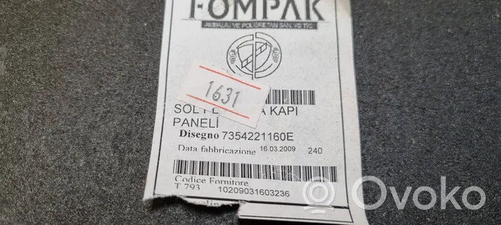 Fiat Doblo Takaoven verhoilu 7354221150E