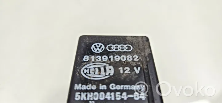 Audi 80 90 B3 Muu rele 813919082