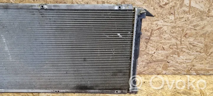 Renault Master II Радиатор охлаждающей жидкости 39519010
