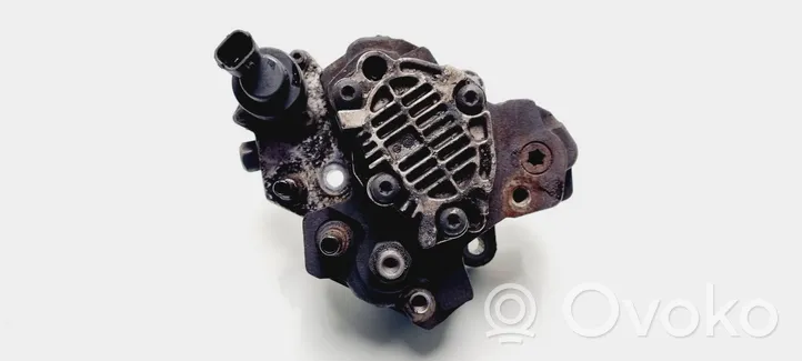 Renault Trafic II (X83) Pompe d'injection de carburant à haute pression 8200108225