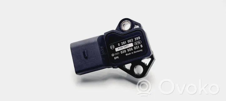 Volkswagen Golf V Sensore di pressione 038906051B