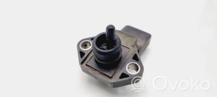 Volkswagen PASSAT B5 Air pressure sensor 038906051