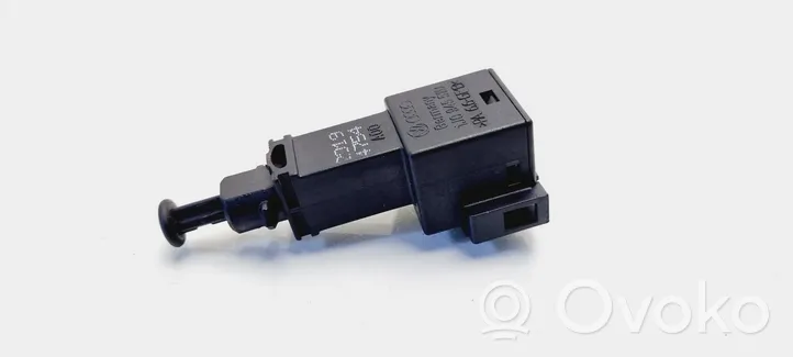 Volkswagen Golf IV Brake pedal sensor switch 1J0945511A