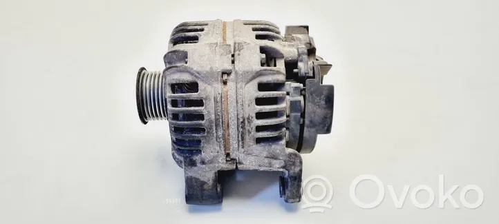 Opel Zafira A Generatore/alternatore 90561168