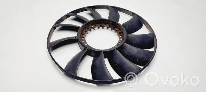 Volkswagen PASSAT B5 Fan impeller 058121301B