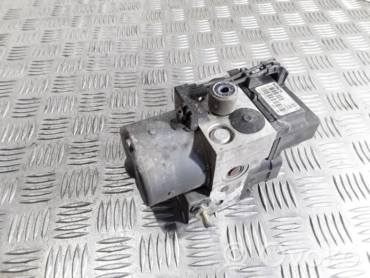 Volkswagen PASSAT B5 ABS Pump 0273004281