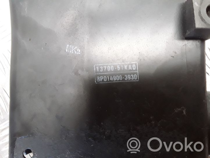 Opel Agila B Air filter box 1370051KA0