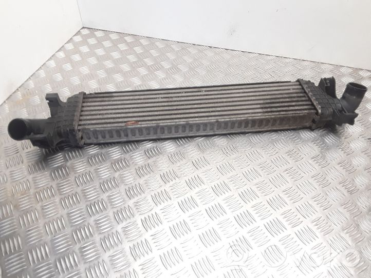 Volvo V50 Starpdzesētāja radiators 