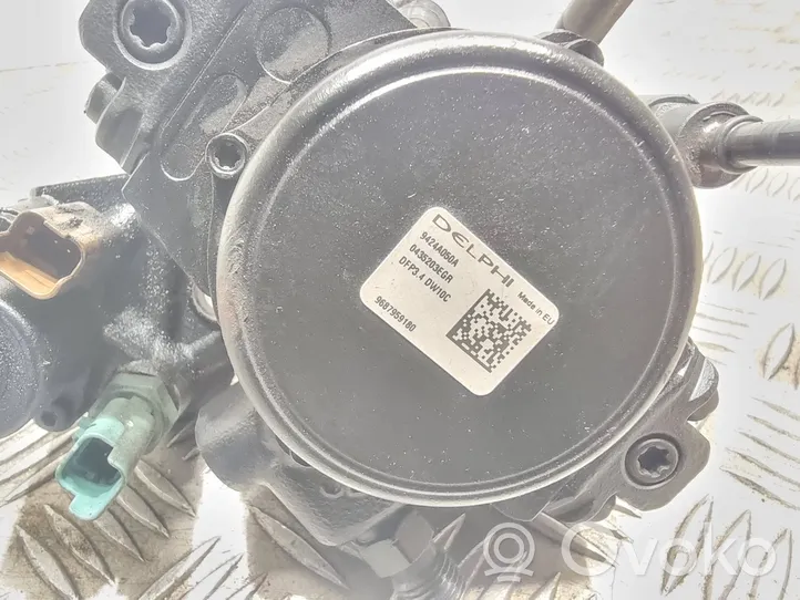 Ford Focus Pompe d'injection de carburant à haute pression 9687959180