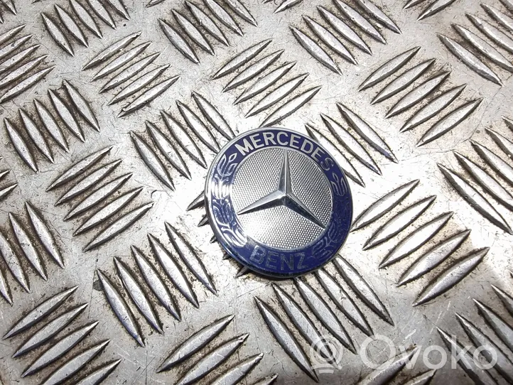 Mercedes-Benz B W245 Mostrina con logo/emblema della casa automobilistica 1298880116