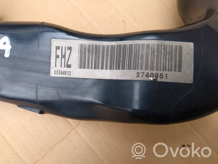 Opel Mokka Rura / Wąż dolotowy powietrza turbiny 55594612