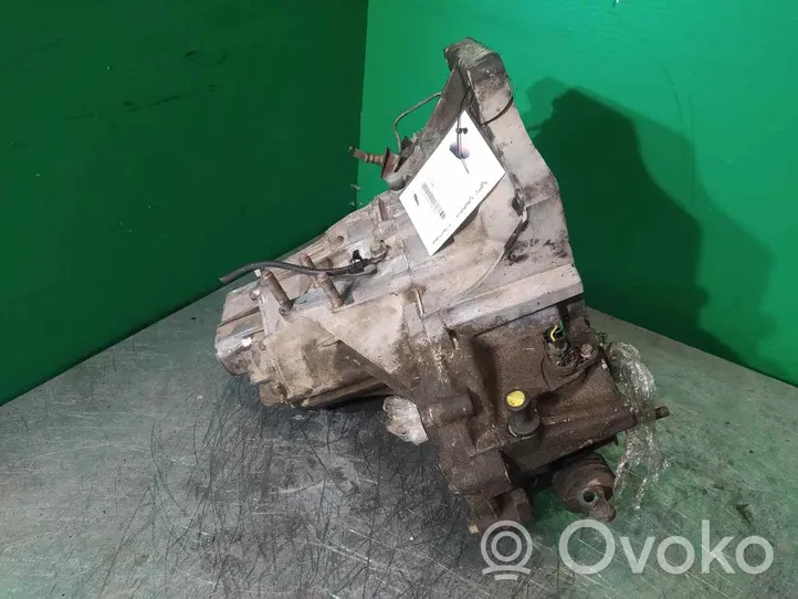 KIA Sephia Mechaninė 5 pavarų dėžė K2A39E1317A