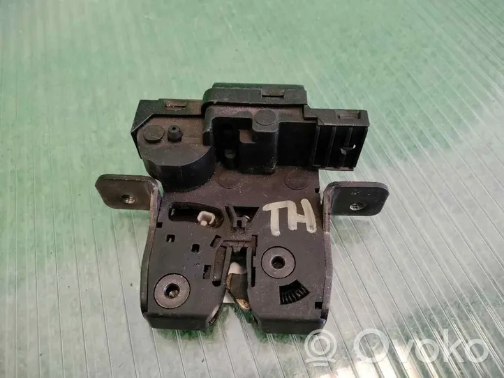 Nissan Micra K14 Tailgate lock latch 8200295641B