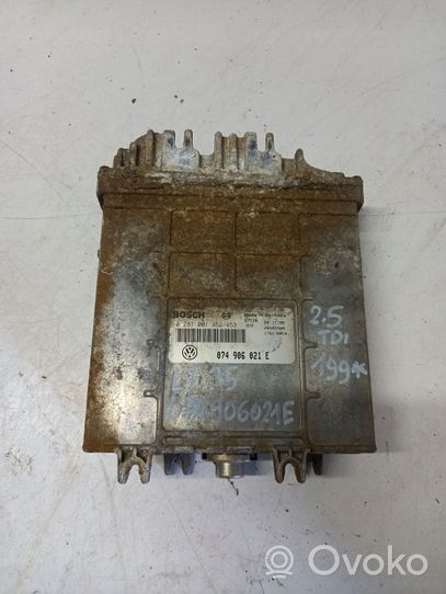 Volkswagen II LT Sterownik / Moduł ECU 074906021E