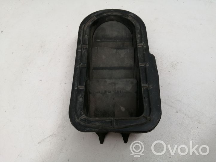 Toyota Auris E180 Kulmapaneelin paineventtiili 6293002050