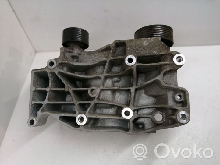 BMW X6 E71 Mocowanie alternatora 780263902