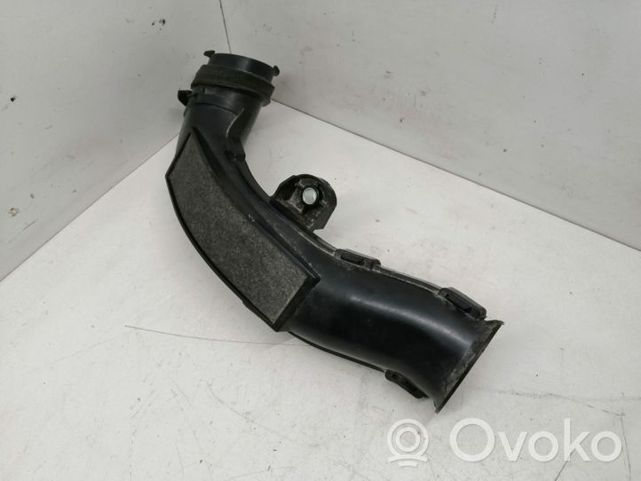 Toyota Yaris Oro paėmimo kanalo detalė (-ės) 177510Y050