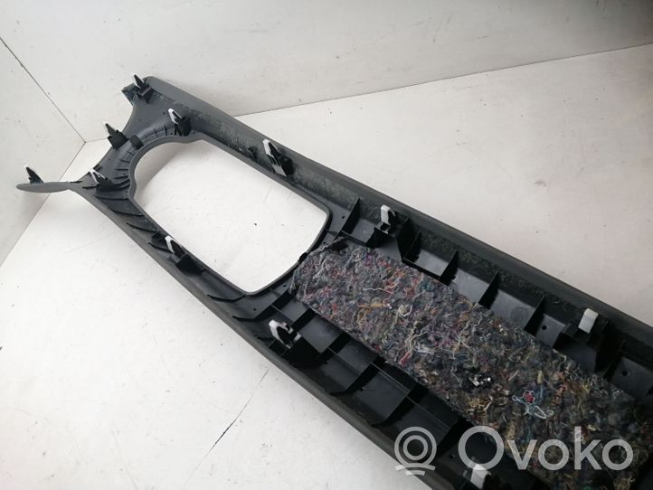 Toyota Yaris Panneau de garniture tableau de bord 554700D090