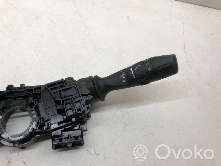 Toyota Prius+ (ZVW40) Leva/interruttore dell’indicatore di direzione e tergicristallo 17F744