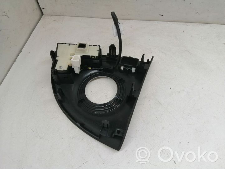 Toyota Prius (XW30) Vaihteenvalitsimen kehys verhoilu muovia 5540447020