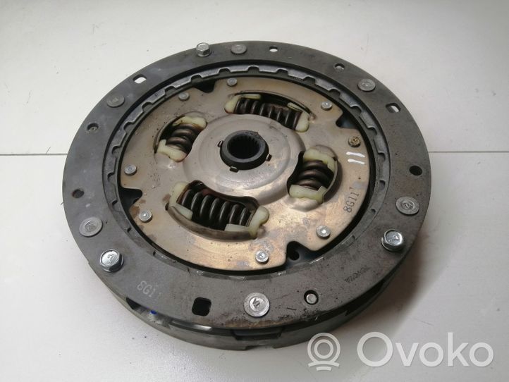 Toyota Auris E180 Disque d'embrayage 8G11