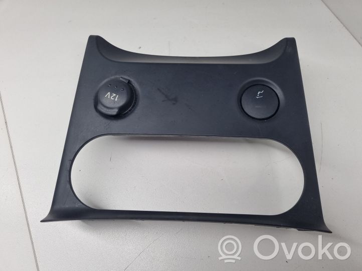 Nissan Qashqai+2 Panel klimatyzacji / Ogrzewania A00270A77000