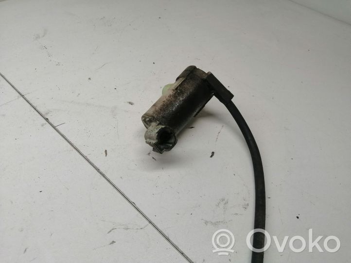 Nissan Qashqai+2 Tuulilasi tuulilasinpesimen pumppu 2224621A