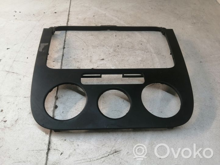 Volkswagen Golf V Mascherina climatizzatore/regolatore riscaldamento 1K0858069F